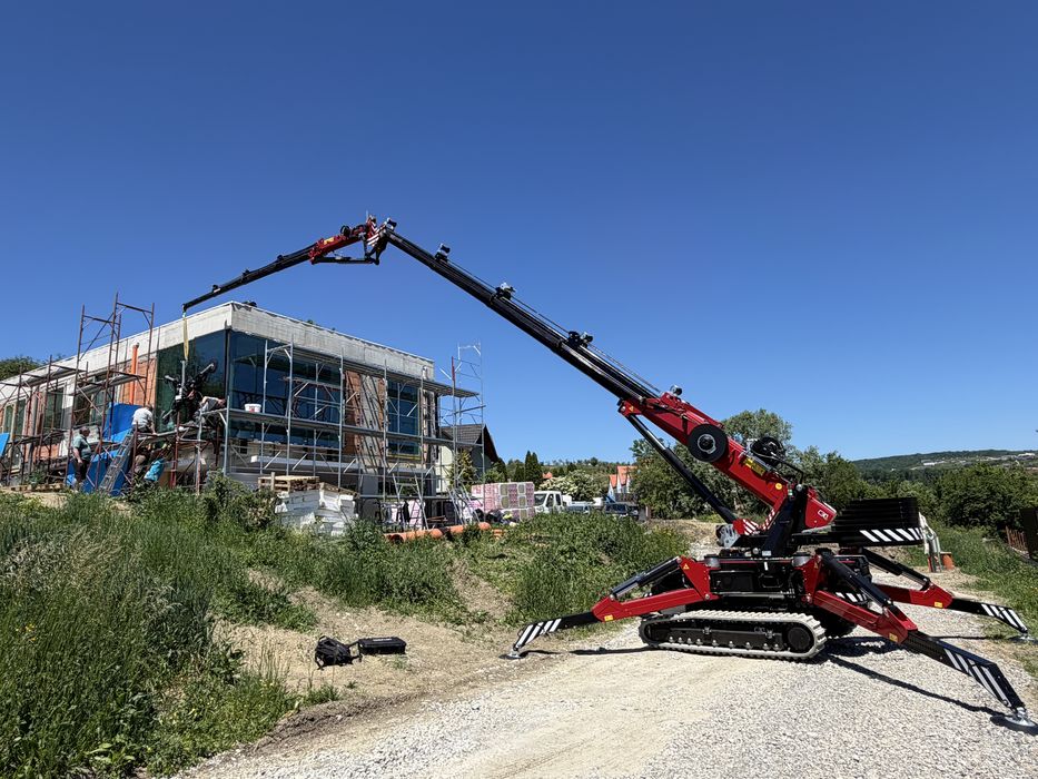 Închiriem utilaje Spider Crane Hoeflon C30e și C6e - macara