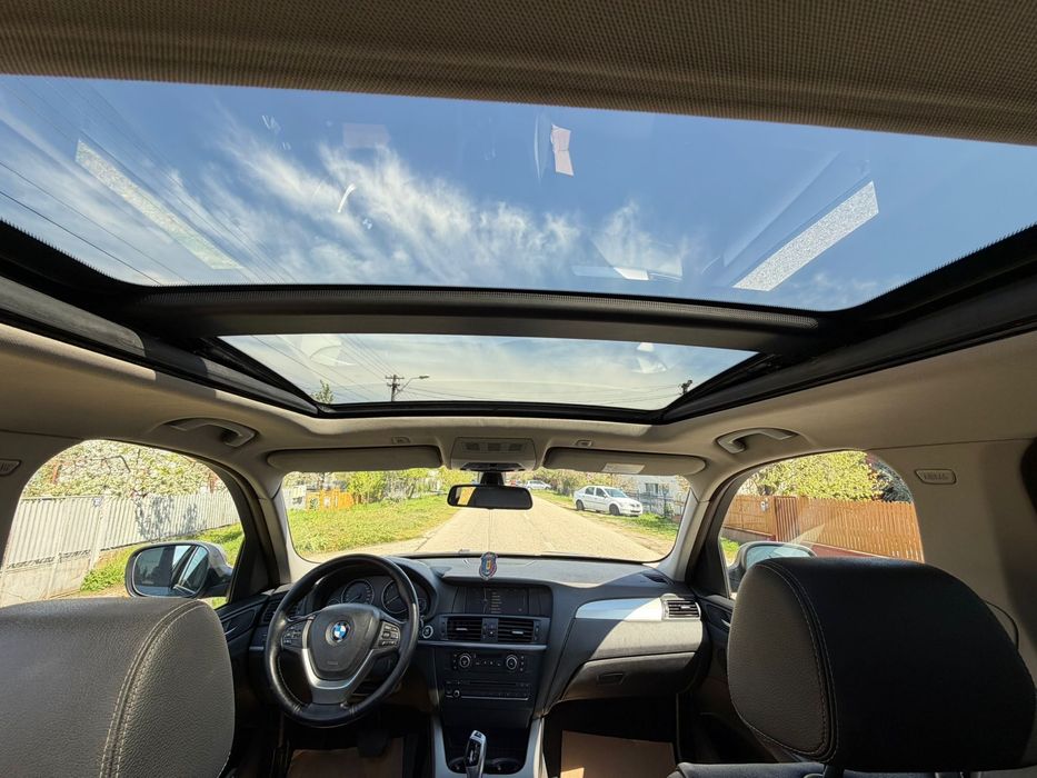 BMW X3 F25 2.0d 184cp Xdrive automat trapă eficient dinamic camera 360