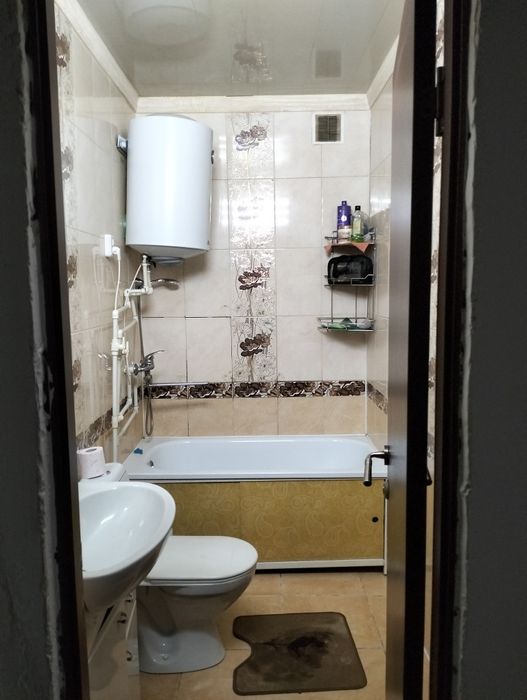 продаю квартиру .