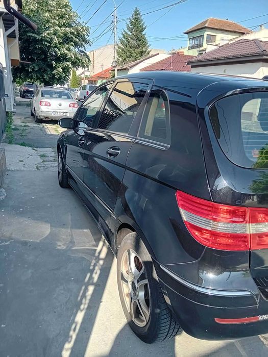 MERCEDES-BENZ B-Class 0 — imagine 4