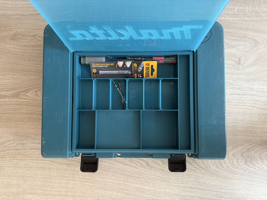 Дрель-шуруповерт Makita DDF451RFE бу