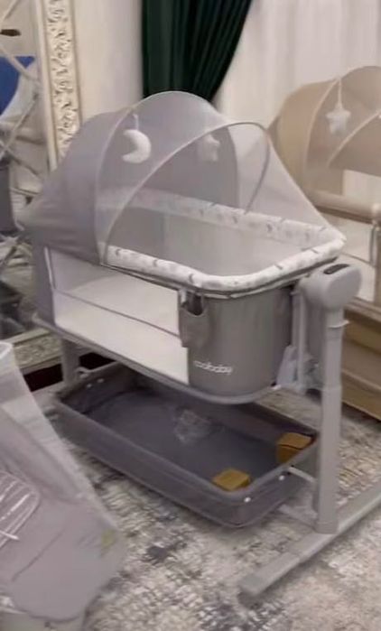 Продам электрическую люльку