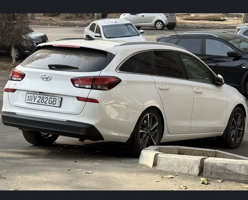 Hyunday i-30 автокредит банк орқали берилади.