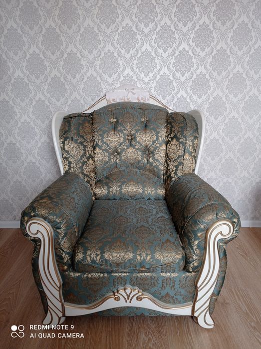 Диван + два кресла