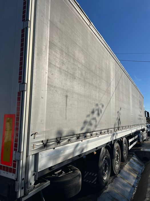 Semiremorca Schwarzmuller -> obloane + prelata