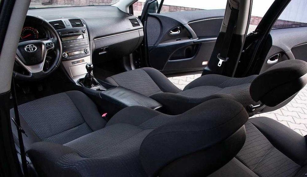 Toyota Avensis 2.2 D-4D X