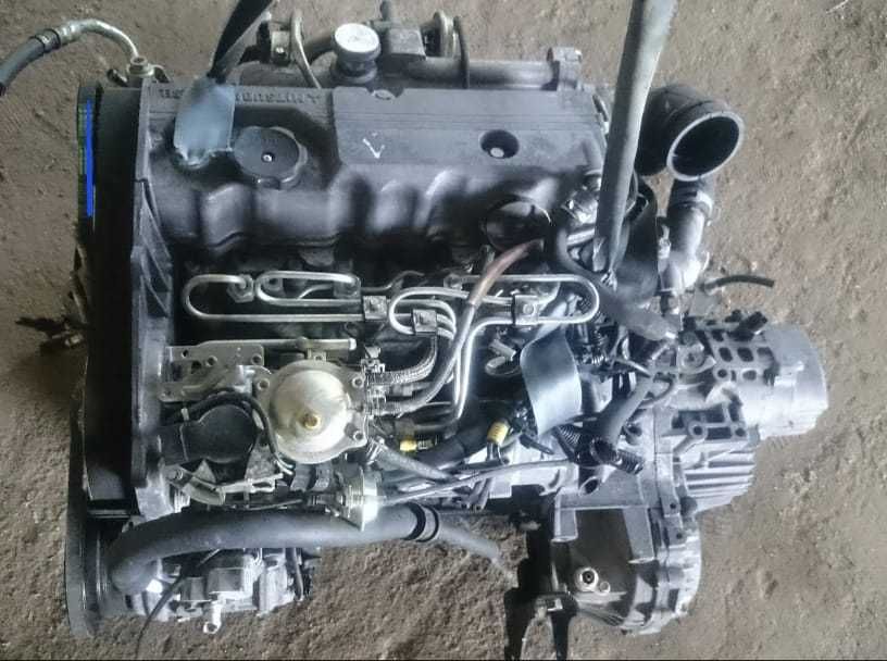 TitanAuto Mitsubishi 4D68 2.0л двигатель