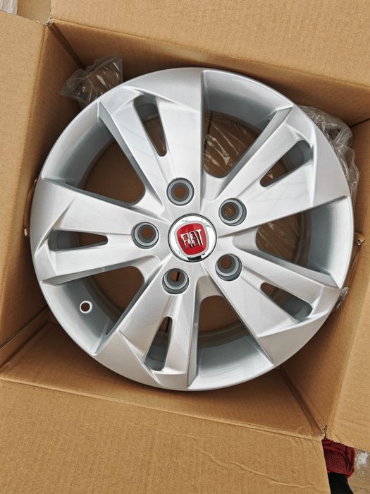 Vand jante de aliaj pentru Fiat Ducato pe 15  marca Silver line