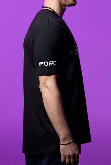 Tricou Porc Opium negru unisex nou, editie limitata Beach Please + 2 pinuri Glow in the Dark