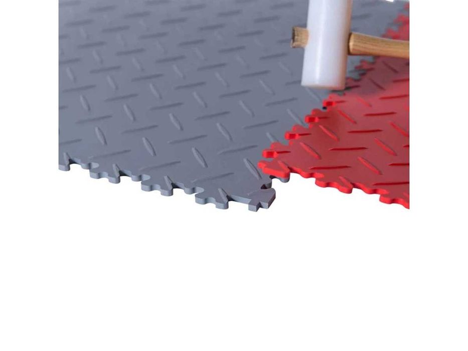 Pardoseală PVC gri antiderapantă rezistentă pe garaj,atelier,depozit