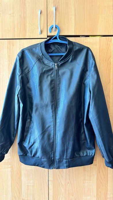 Кожанка мужская размер М