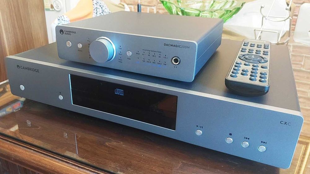 CD transporter CXC si DAC Magic 200M Cambridge