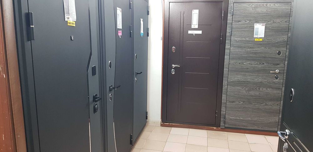 дверь металлическая