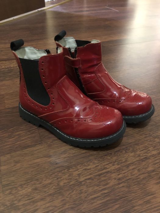 Ботинки для девочки