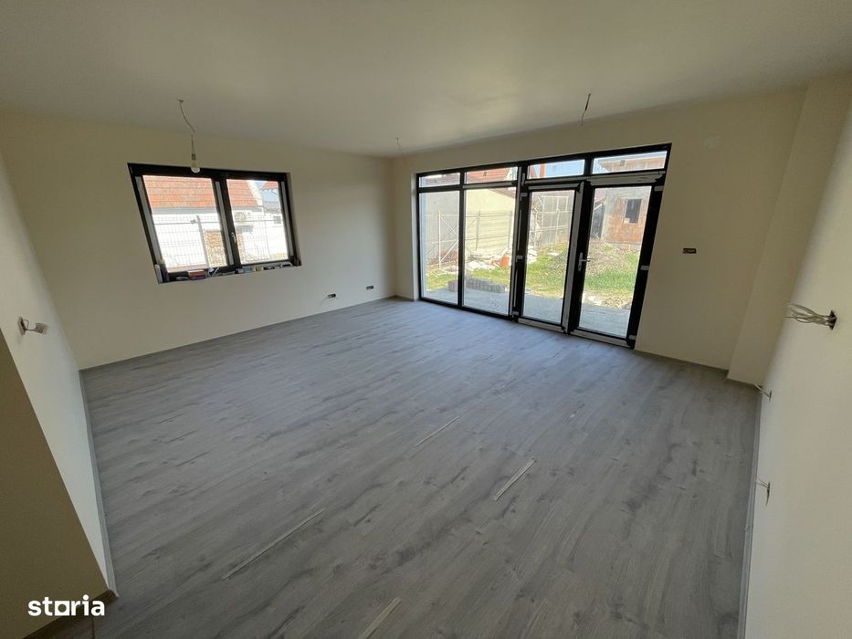 Duplex, pozitionare centrala, vad economic, 4 cam, 4 locuri parcare