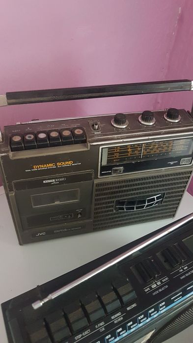 Radio,casetofoane,diferite marcii