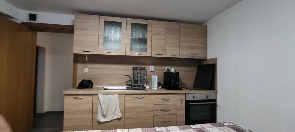 Дава се под наем Двустаен апартамент в Варна, Колхозен пазар - 65 кв.м за 450 € - Снимка #1