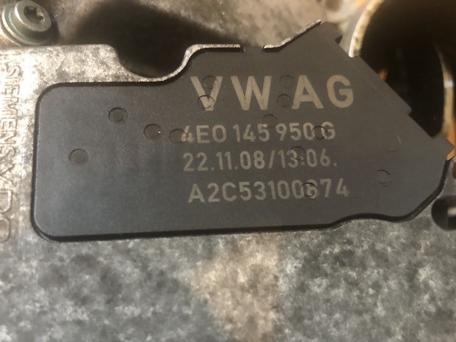 Clapeta acceleratie Audi A4 A5 A6 Q5 Q7 / VW Touareg , Phaeton 2.7 3.0