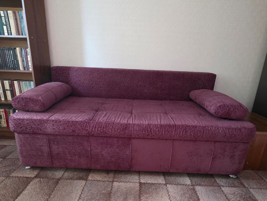 Продам диван в идеальном состоянии.