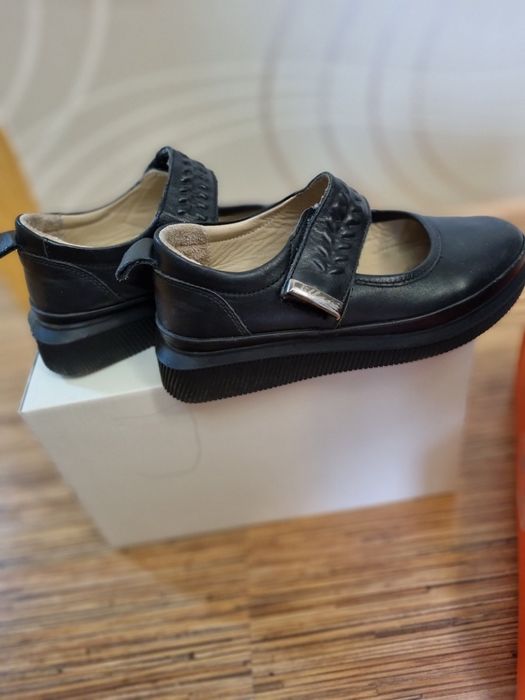 Туфли школьные. Размер 31..
