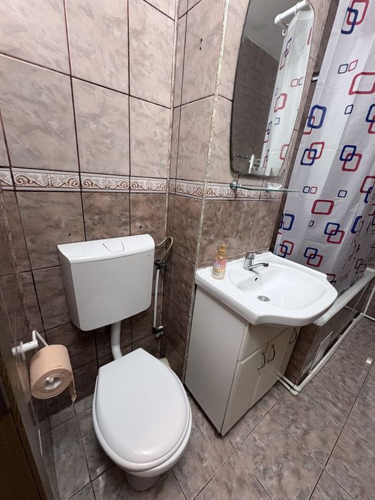 Închiriez Garsonieră zona Radu Negru