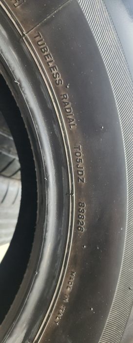 Vând cauciucuri de vară 215/65/R16