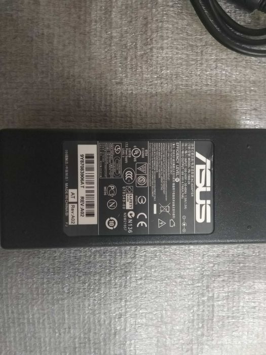Блок питания для ноутбука Asus 19V 4,74A