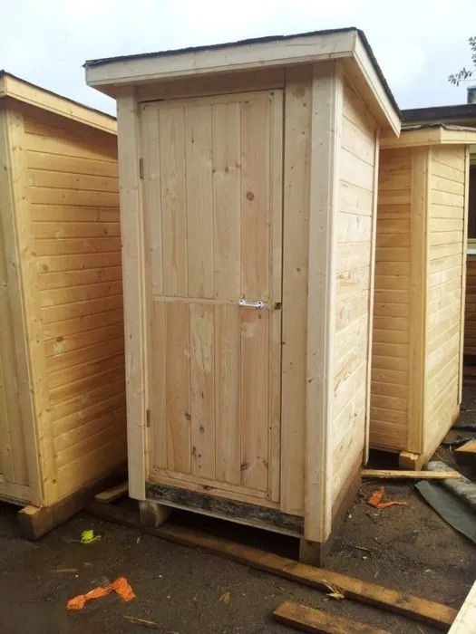 Дачный туалет снаружи фото чем обшить Дачный туалет снаружи фото чем обшить