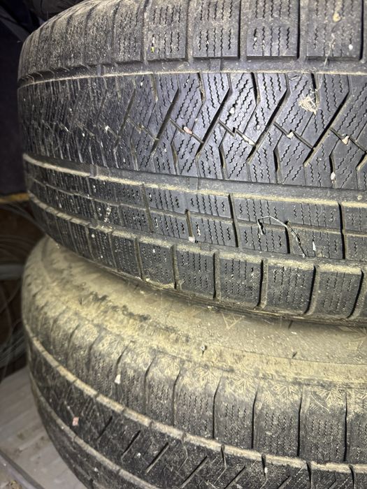 Комплект зимних шин