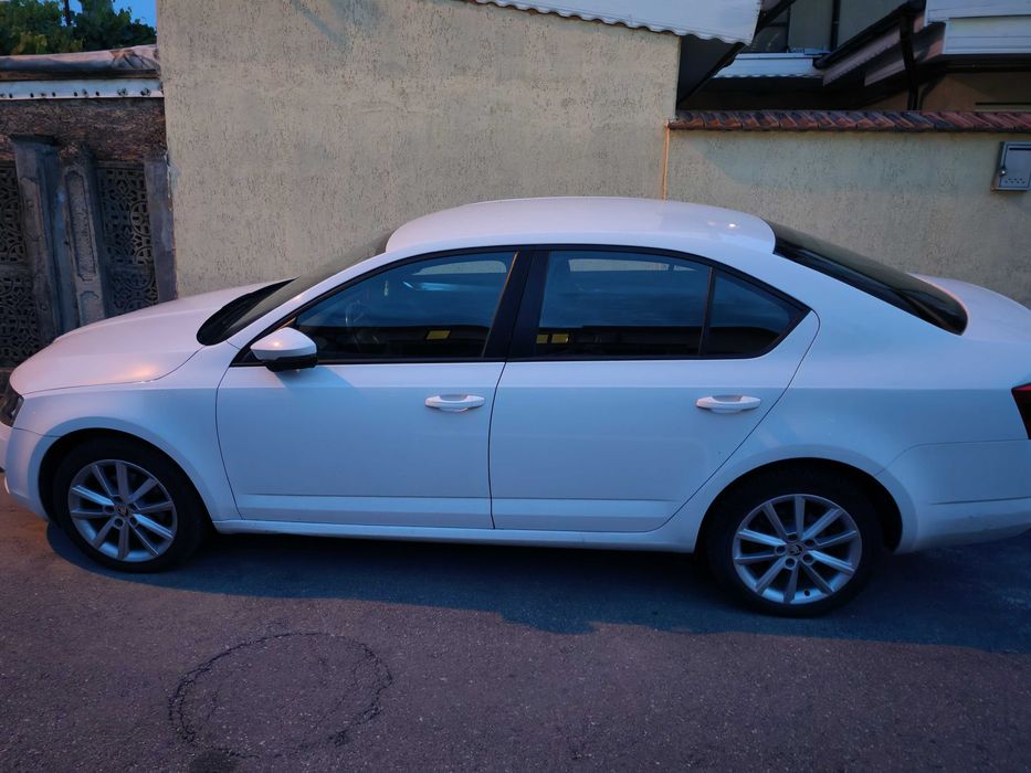 SKODA Octavia 2016 — imagine 3