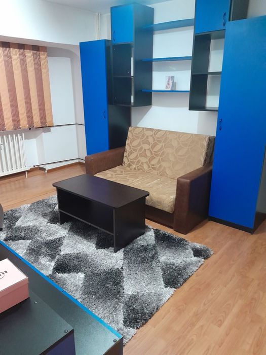Închiriez garsonieră confort 1 zona veterani