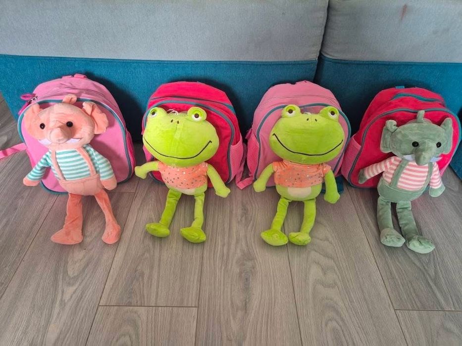 Ghiozdan personalizat cu nume