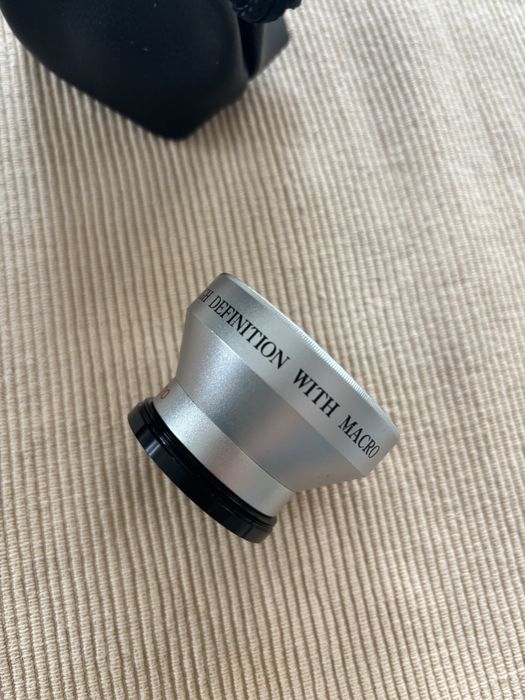 Фотоапарат Никон Nikon D200 с обектив Nikon AF-S DX NIKKOR 18-200mm