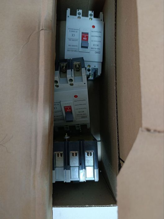 Продам автоматы от CNC