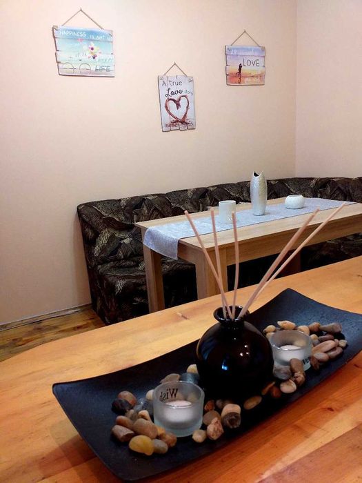 Дава се под наем Двустаен апартамент в Варна, ВИНС - 57 кв.м за 433.5 € - Снимка #2