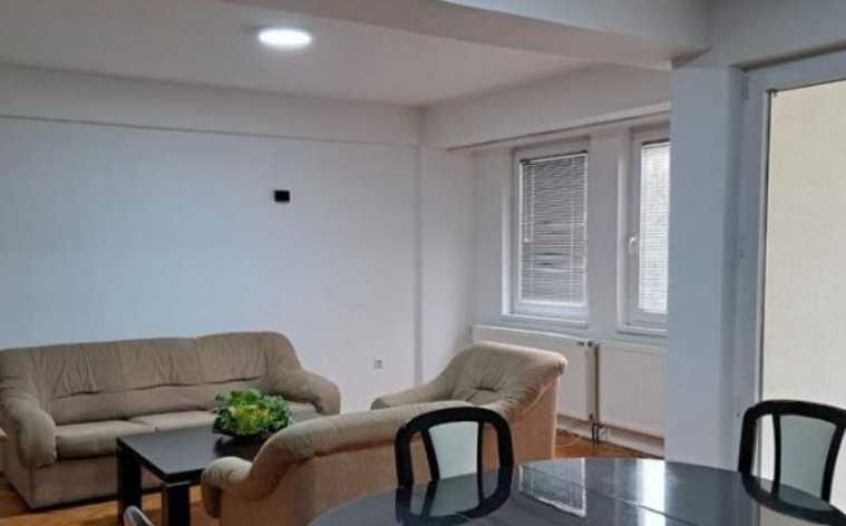 Дава се под наем Двустаен апартамент в Пловдив, Западен - 56 кв.м за 229.5 € - Снимка #2