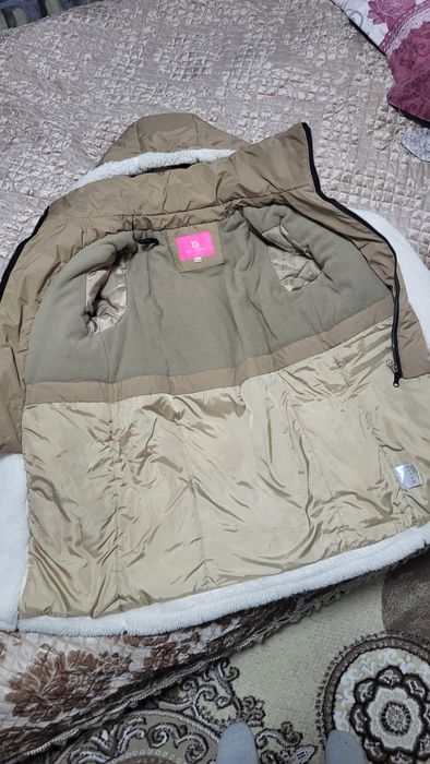 Зимняя куртка на девочку