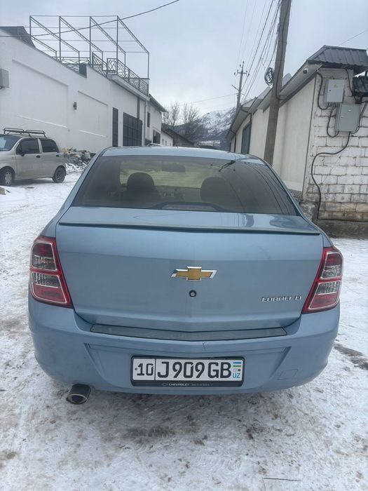 срочно продаётся кобальт 2014 год