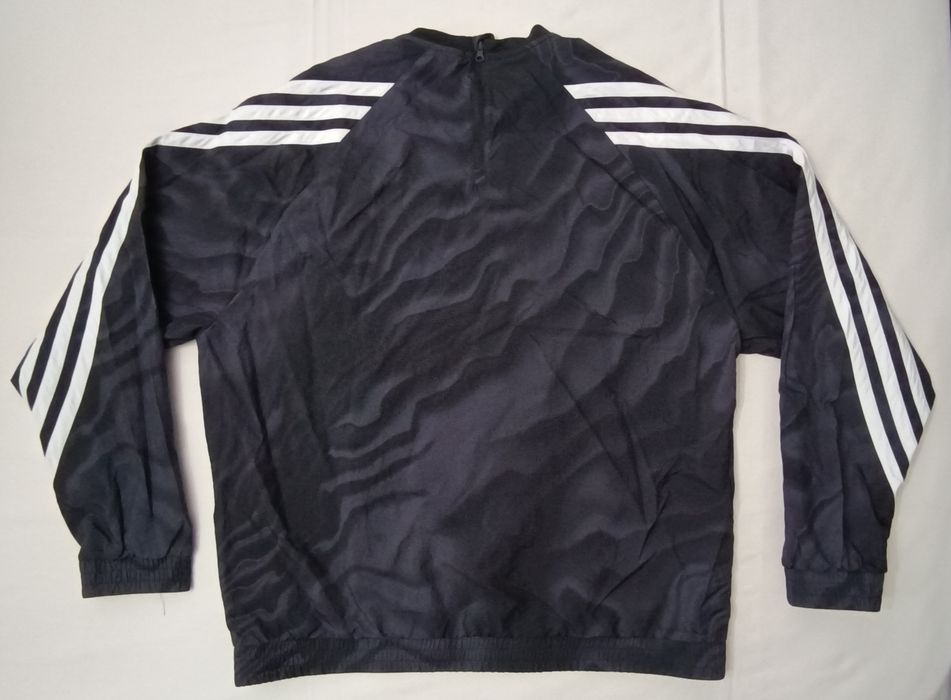 Adidas Future Icon Graphic Sweatshirt оригинално горнище L Адидас спорт яке тренировки горно