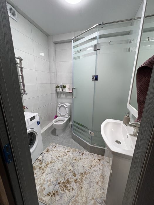 Сдам свою евродвушку с новым ремонтом на дубовой 2/8/9, 46 кв.м