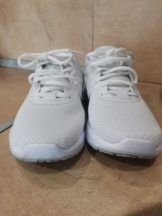 Дамски маратонки