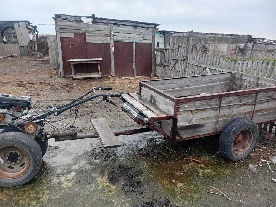 Продам мотоблок девятка