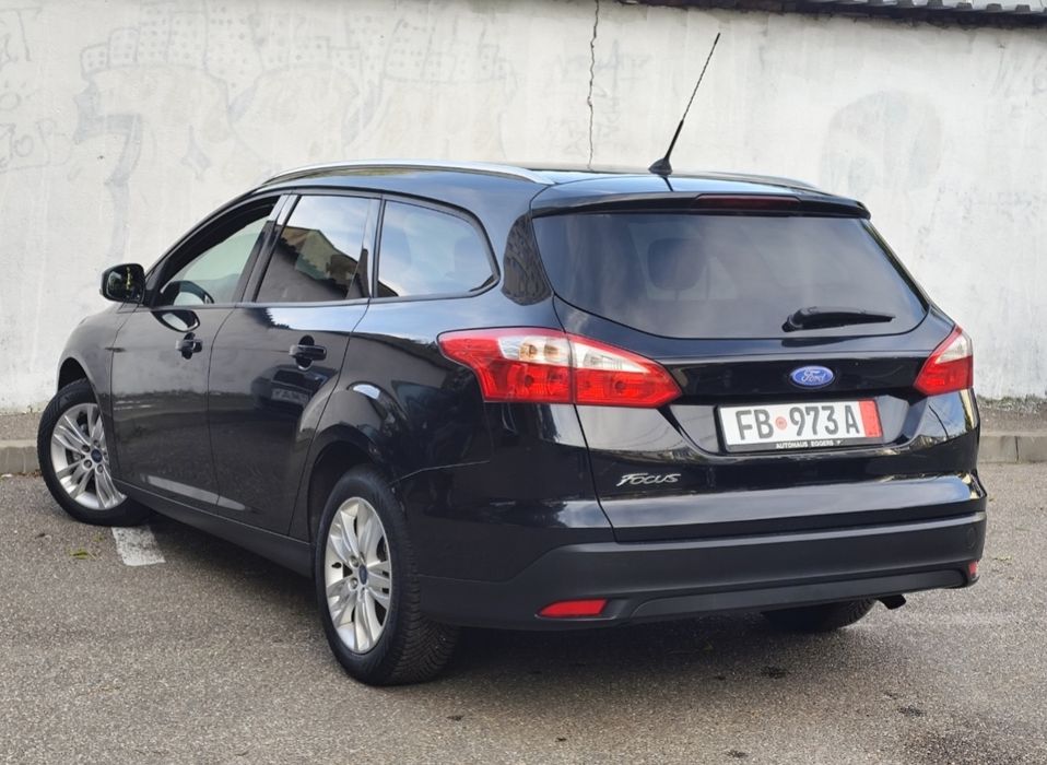 FORD Focus 2011 — imagine 3