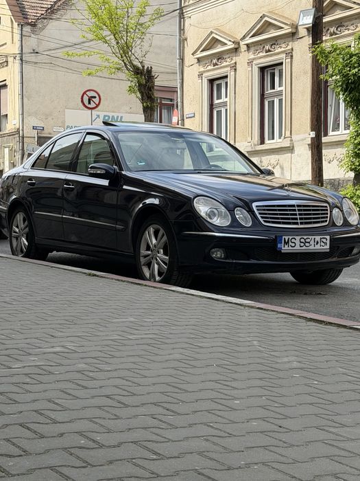 Mercedes W211, E Class 320