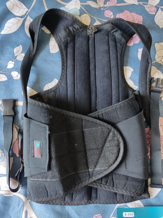 Корсет б/у для подростков