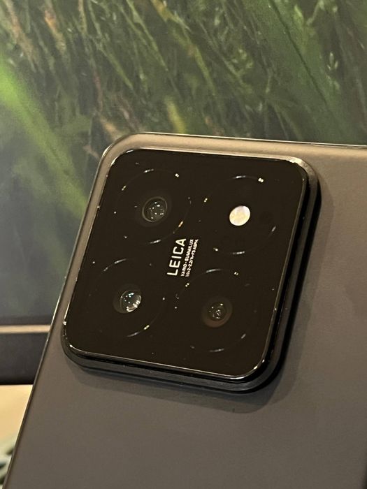 Продам xiaomi 14 pro