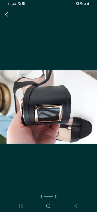 Срочно продам босоножки