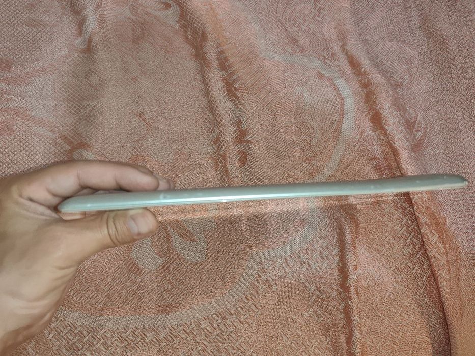 Assalom alekum Original Ipad Sotiladi