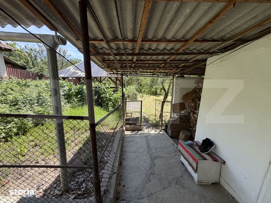 Casa de vanzare, 5 camere si un teren de 500 mp