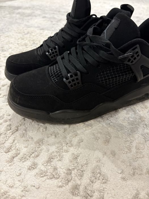 Продам кроссовки